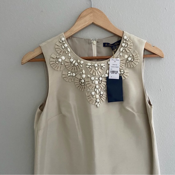 🆕 NWT Brooks Brothers Soft Beige Embellished Beaded Sleeveless Knee Length Dress - Picture 2 of 9